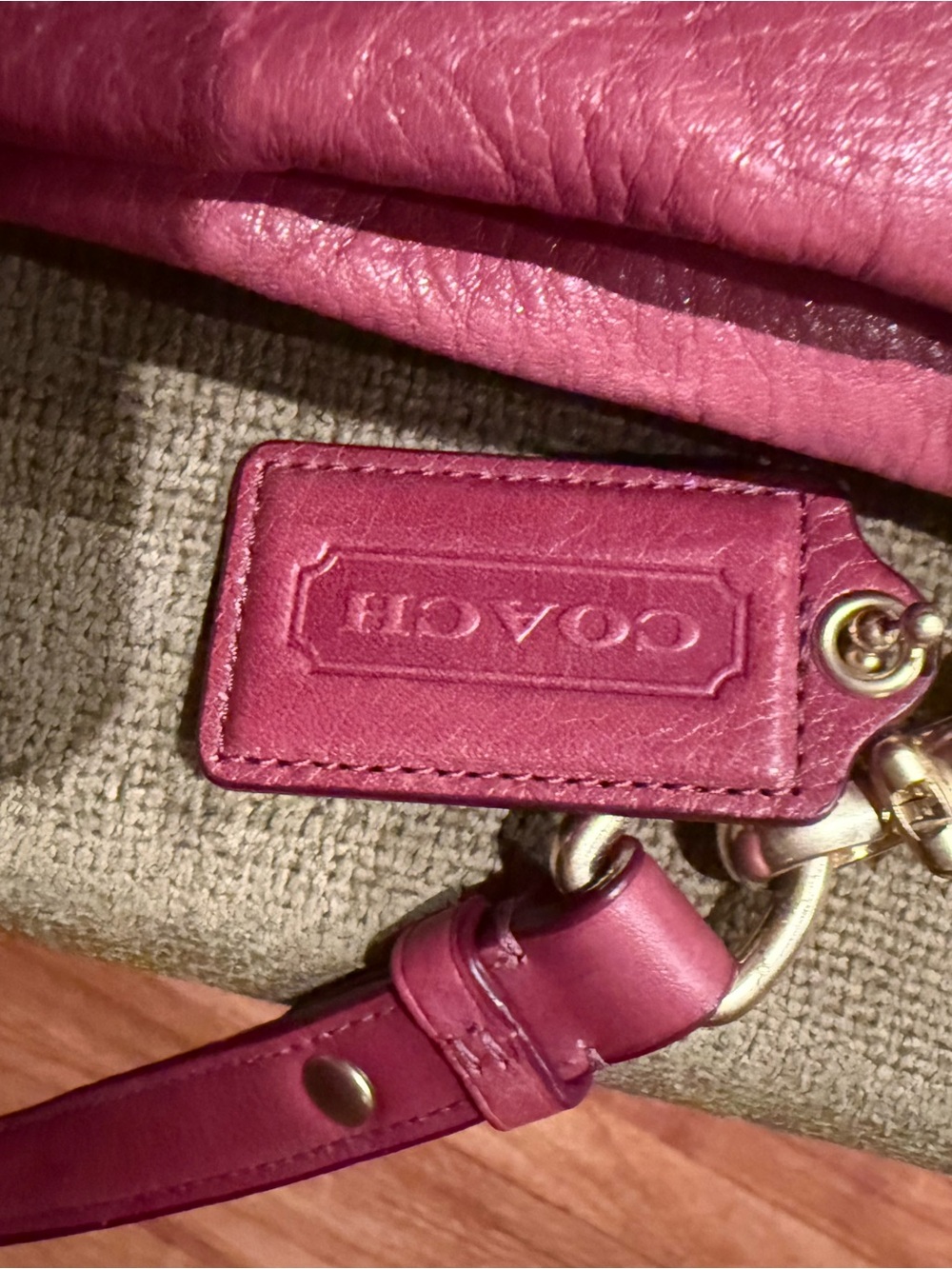 Coach Pebbled Leather Shoulder Bag in Raspberry - Picture 3 of 8